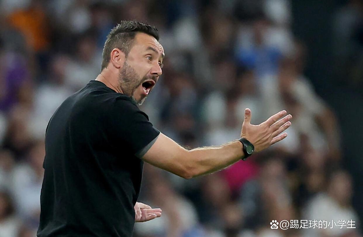 包含国际比赛日法甲传出新动向；勒沃库森强势反弹；管理层表态：气氛紧张；阵容厚度经受考验的词条-kaiyun